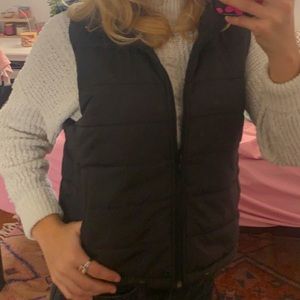 Meet your Posher, Ella